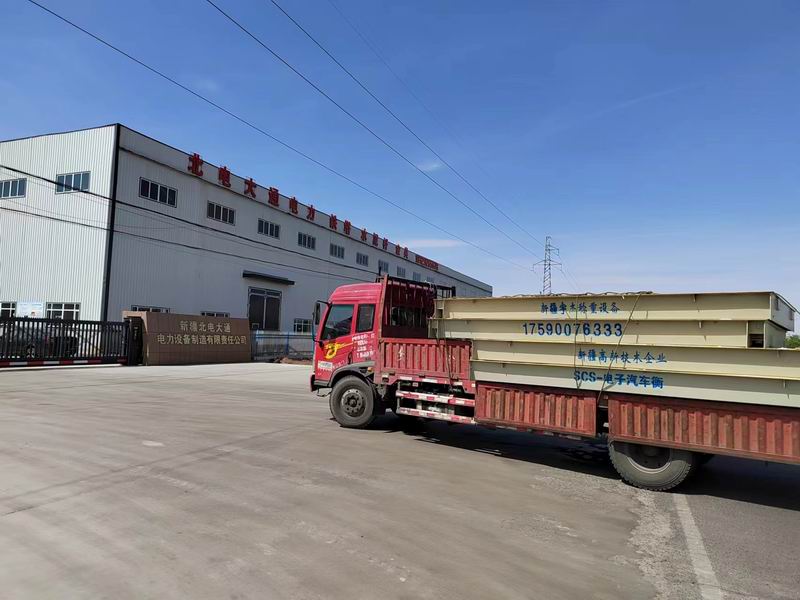 五家渠市工業(yè)園新疆北電大通電力設(shè)備制造有限公司 3x18米100噸汽車衡